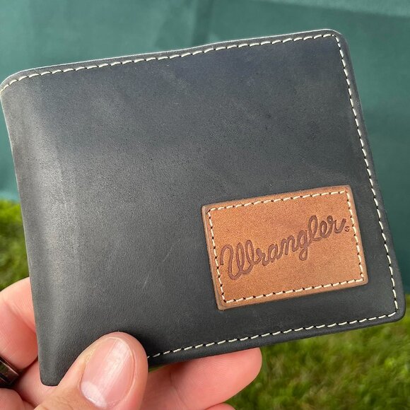 Men’s Bifold Slim RFID Blocking Wallet Genuine Leather Casual Everyday 10-20 C